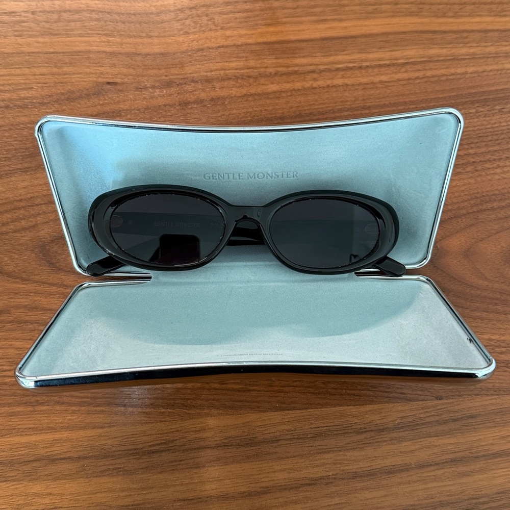 Gentle Monster MM107-W2 Sunglasses